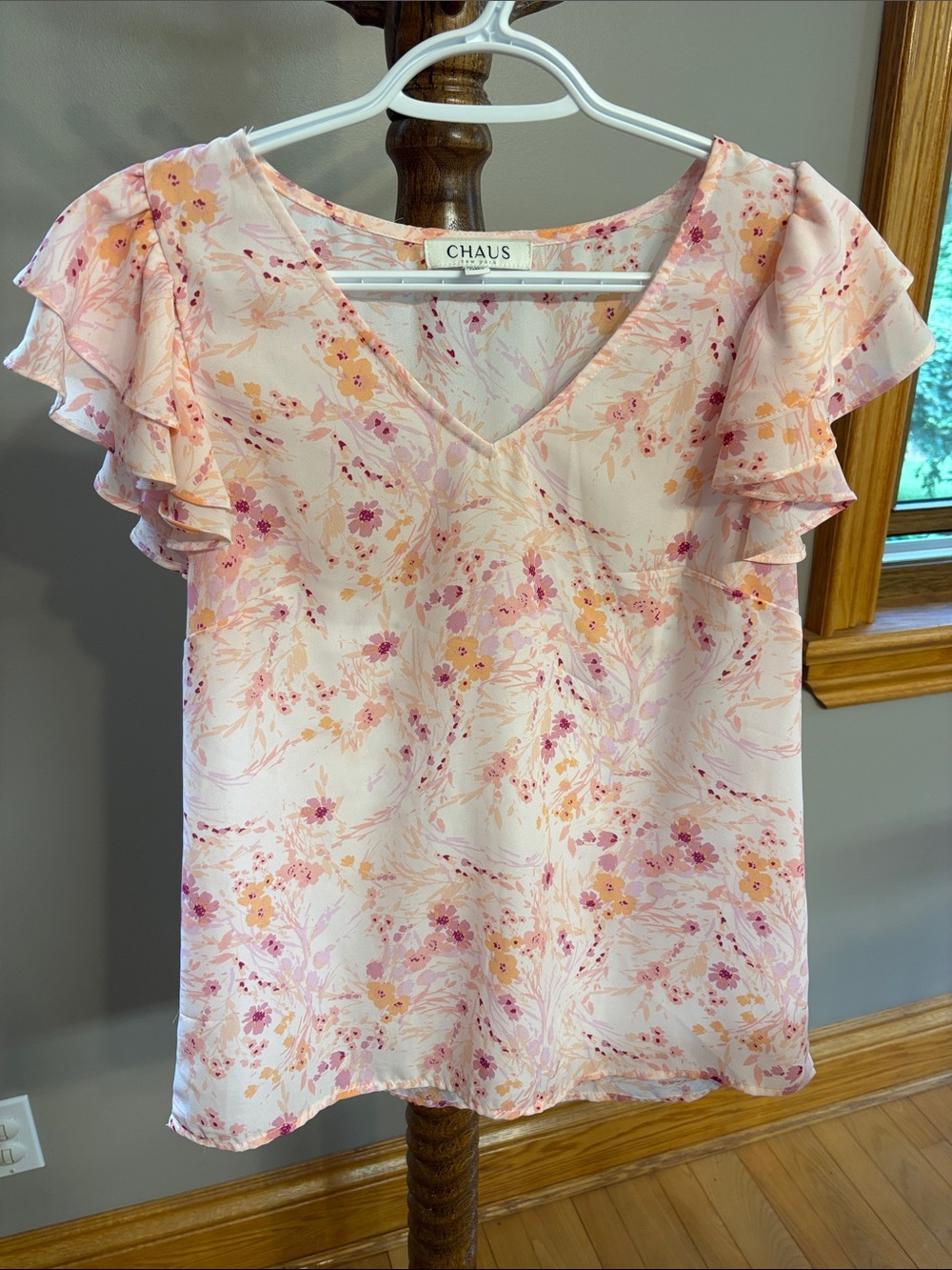 Chaus Pink Floral V-Neck Ruffle Sleeve Blouse
